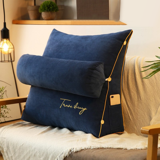 Triangular Reading Pillow | Comfort, support and relaxation in perfect harmony
